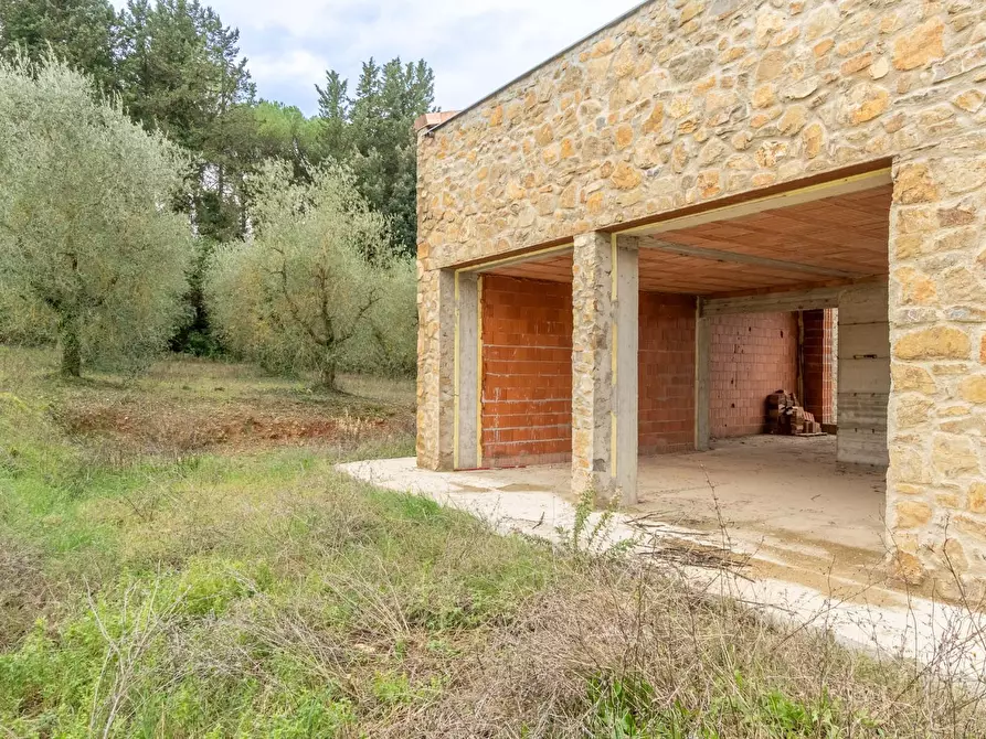 Immagine 17 di Casa indipendente in vendita  a Monteriggioni