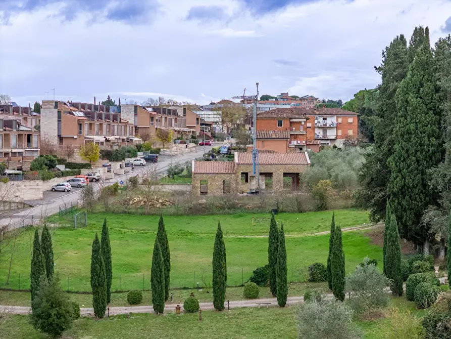 Immagine 5 di Casa indipendente in vendita  a Monteriggioni