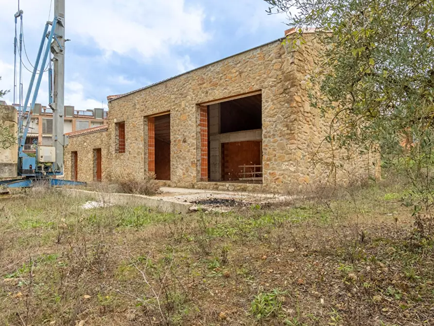 Immagine 31 di Casa indipendente in vendita  a Monteriggioni