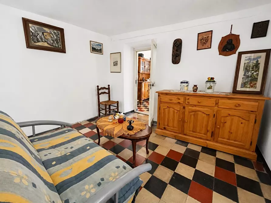Immagine 21 di Appartamento in vendita  a Vernazza