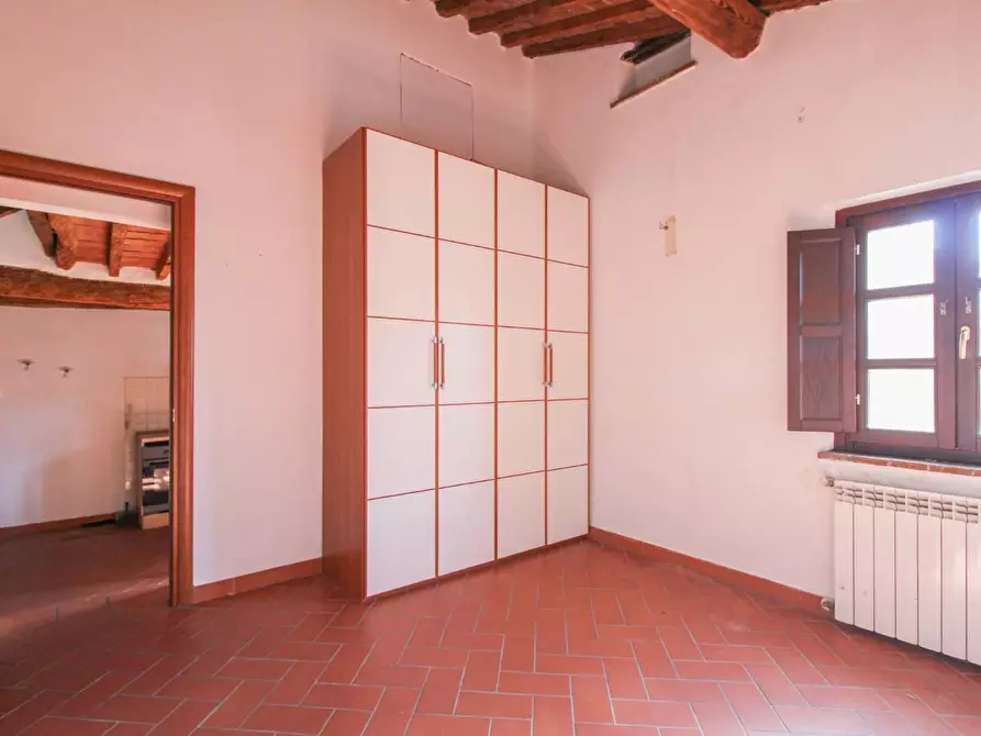 Immagine 15 di Appartamento in vendita  a Cascina