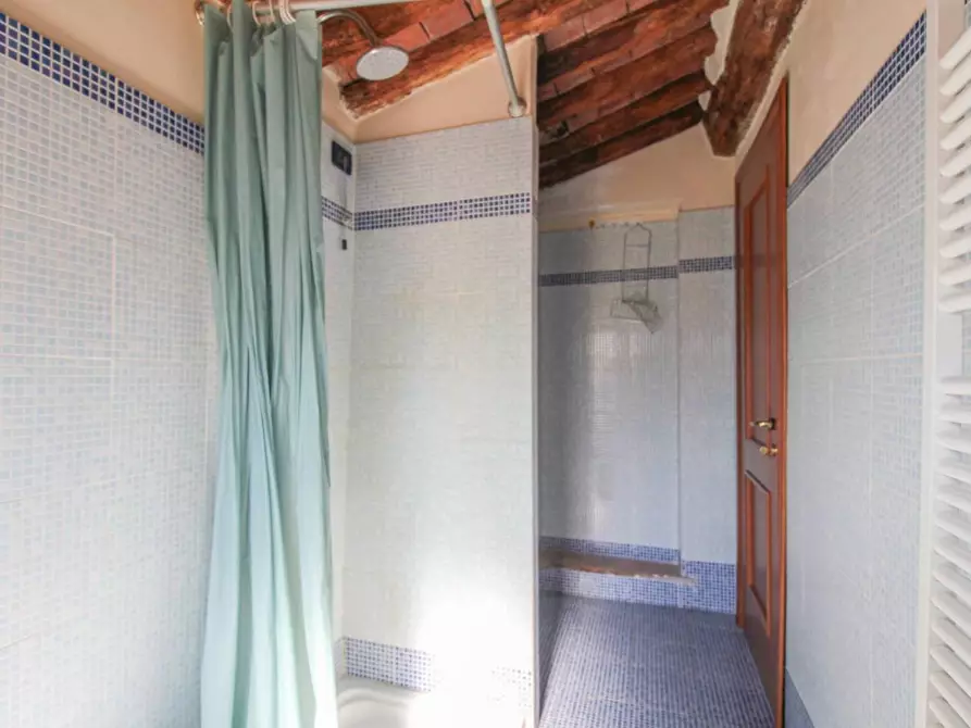 Immagine 20 di Appartamento in vendita  a Cascina