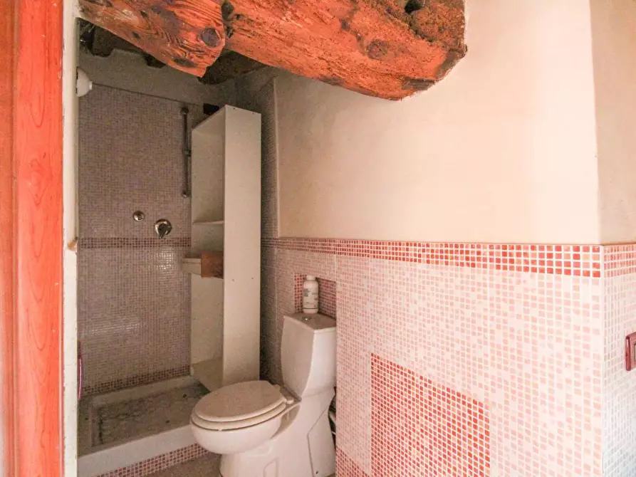 Immagine 27 di Appartamento in vendita  a Cascina