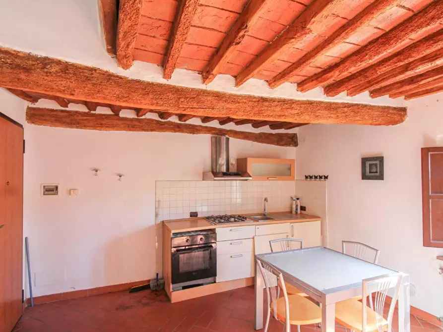 Immagine 11 di Appartamento in vendita  a Cascina