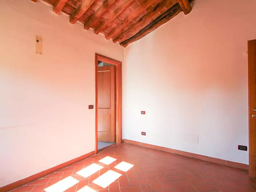 Immagine 16 di Appartamento in vendita  a Cascina