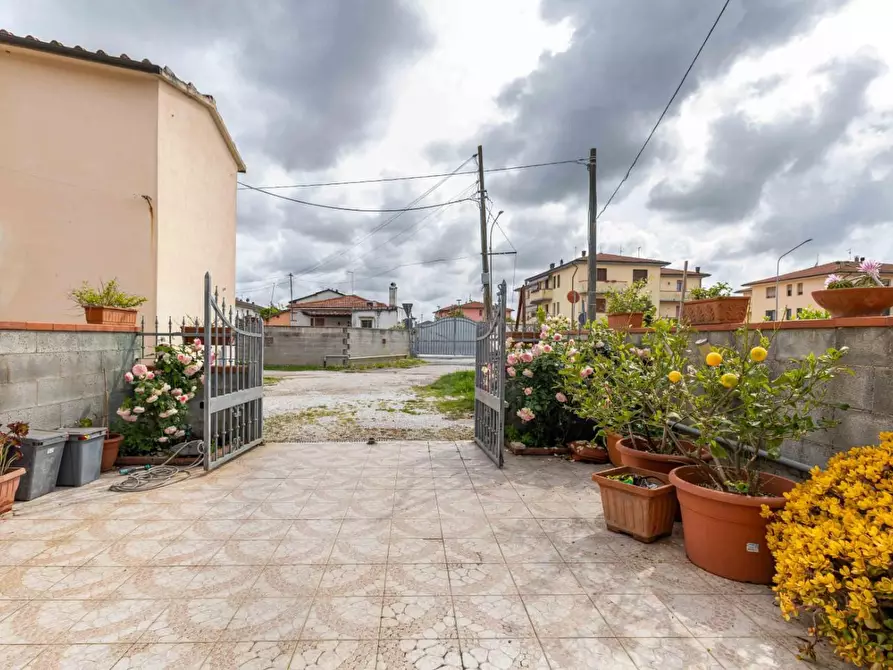 Immagine 2 di Terratetto in vendita  a Cascina