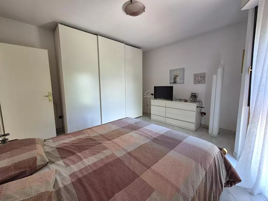 Immagine 17 di Appartamento in vendita  a Cascina
