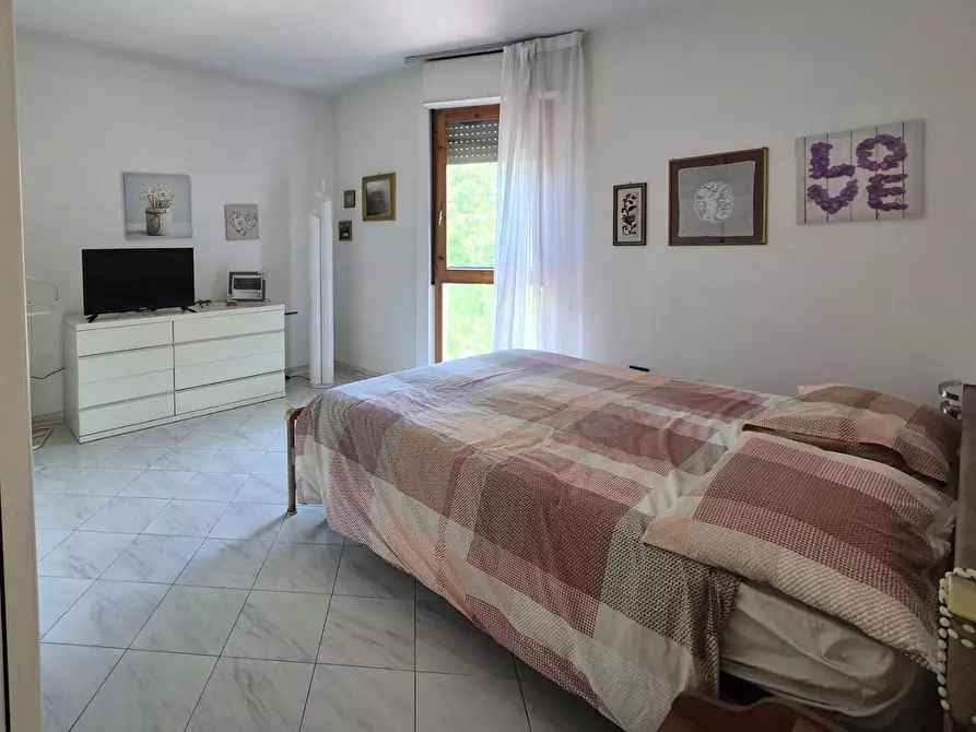 Immagine 15 di Appartamento in vendita  a Cascina