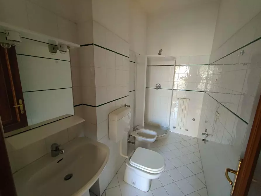 Immagine 14 di Appartamento in vendita  a Chiavari