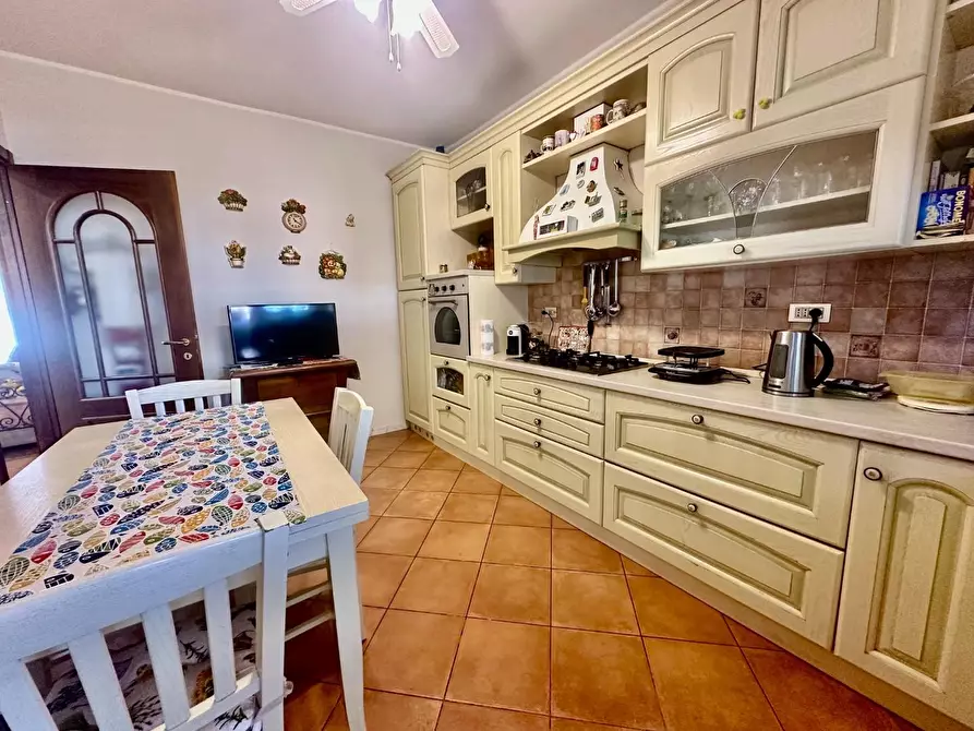 Immagine 14 di Appartamento in vendita  a Carrara