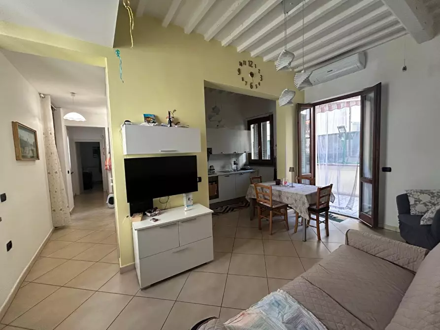 Immagine 3 di Appartamento in vendita  a Empoli
