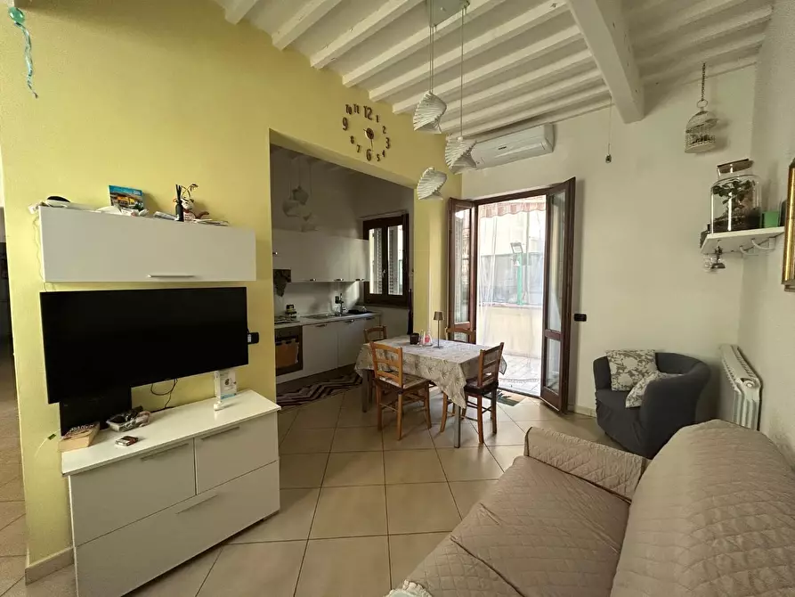 Immagine 4 di Appartamento in vendita  a Empoli
