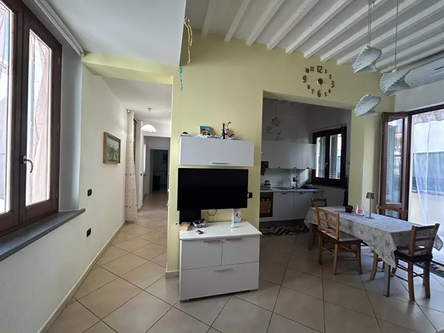 Immagine 1 di Appartamento in vendita  a Empoli