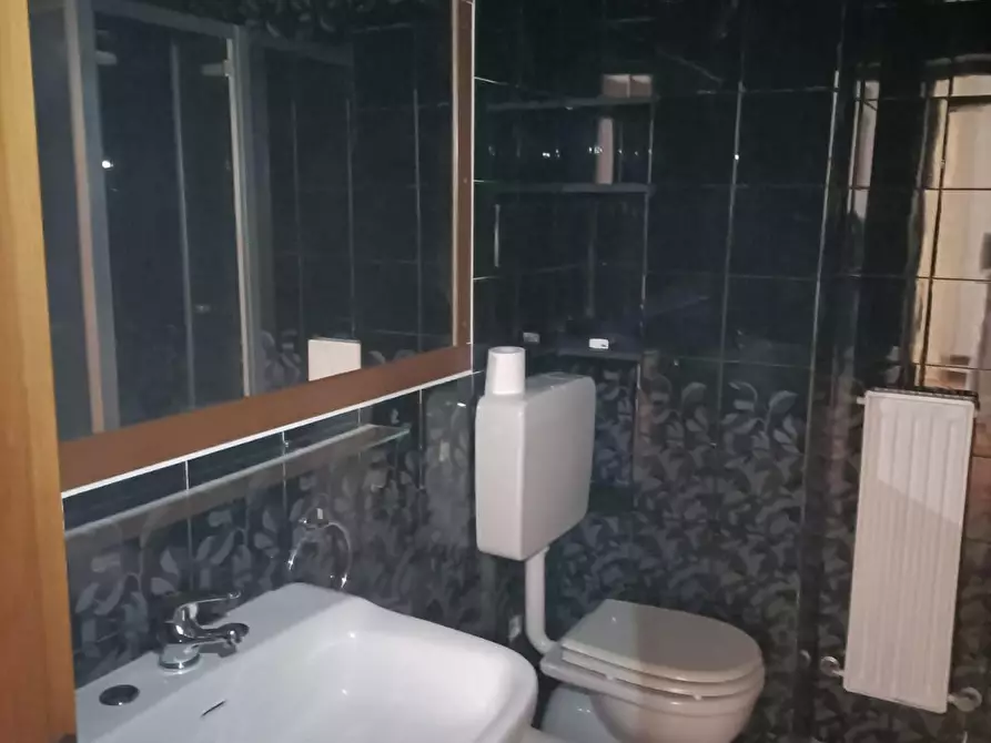 Immagine 34 di Appartamento in vendita  a Chiavari