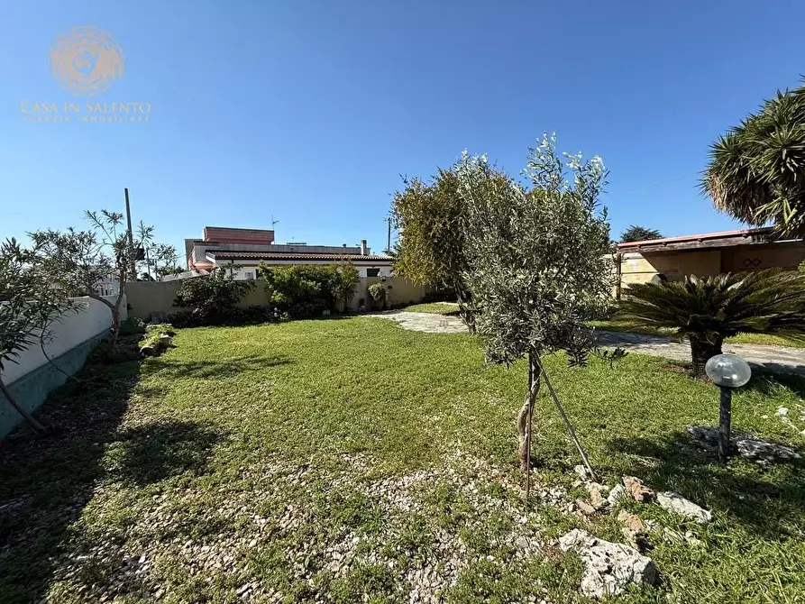 Immagine 10 di Terreno residenziale in vendita  a Gagliano Del Capo