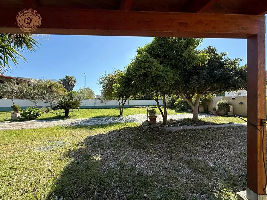Immagine 3 di Terreno residenziale in vendita  a Gagliano Del Capo