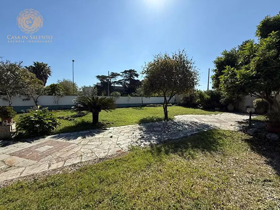 Immagine 2 di Terreno residenziale in vendita  a Gagliano Del Capo