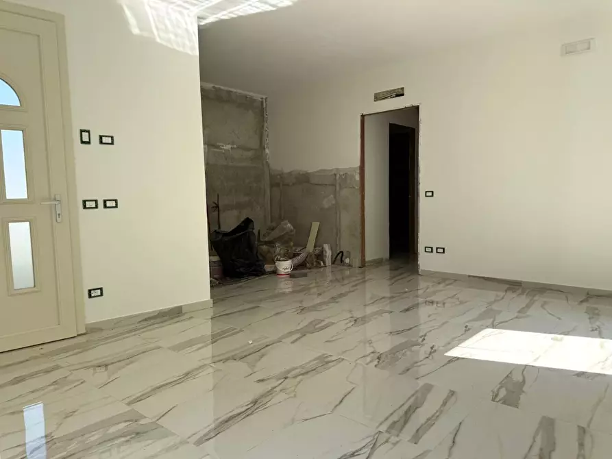 Immagine 5 di Villetta a schiera in vendita  a Lucca