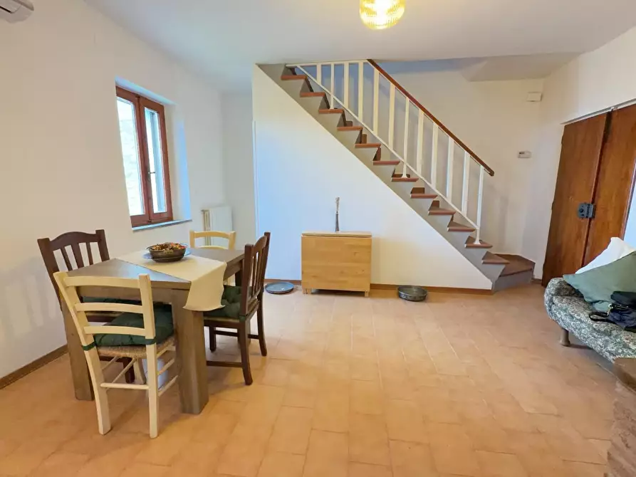 Immagine 17 di Appartamento in vendita  a Chianni