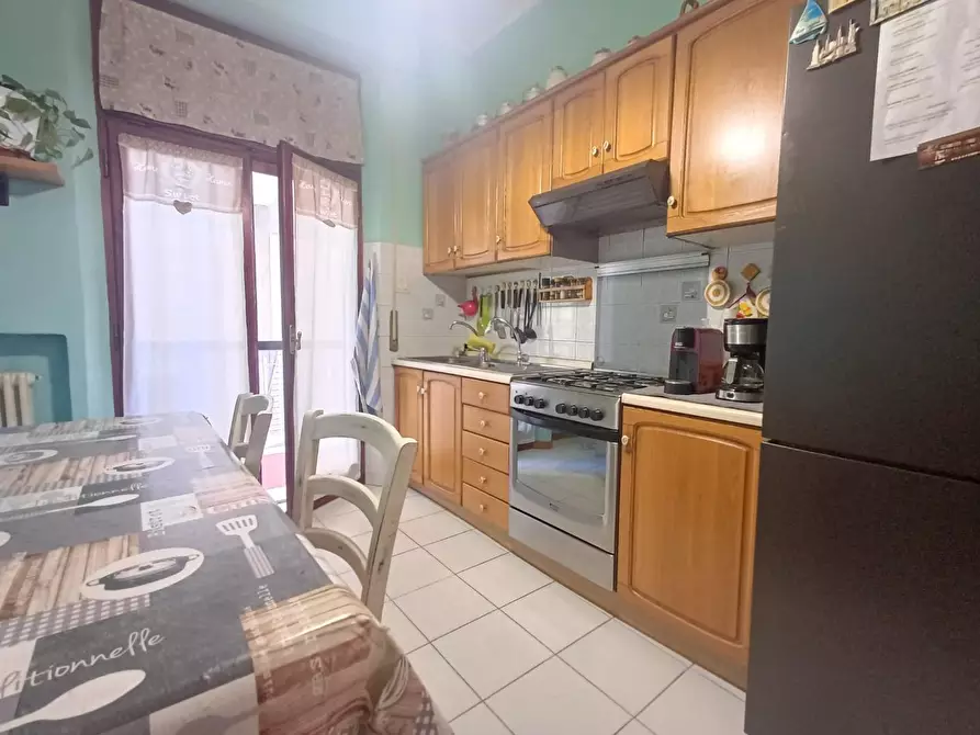 Immagine 17 di Appartamento in vendita  a Siena