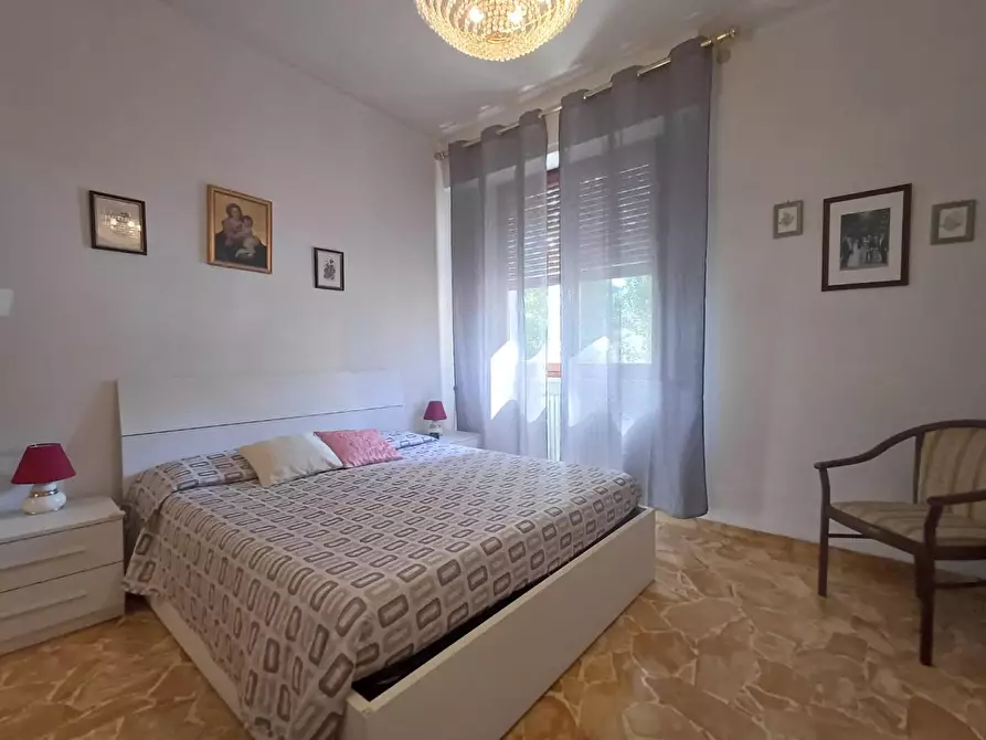 Immagine 22 di Appartamento in vendita  a Siena