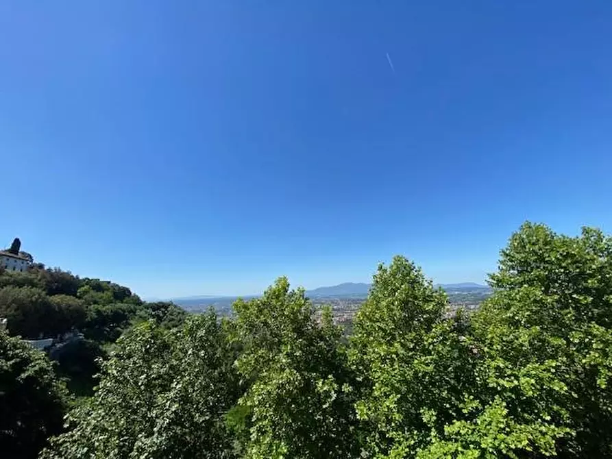 Immagine 4 di Appartamento in vendita  a Montecatini Terme