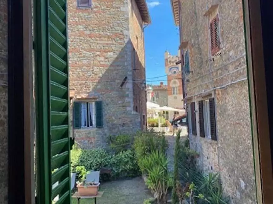 Immagine 1 di Appartamento in vendita  a Montecatini Terme