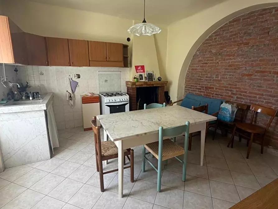 Immagine 3 di Casa bifamiliare in vendita  a Castelnuovo Magra