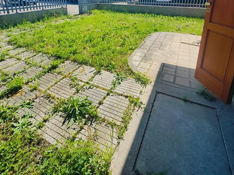 Immagine 10 di Appartamento in affitto  a Carrara