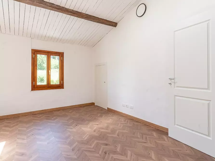 Immagine 19 di Appartamento in vendita  a Castelfiorentino