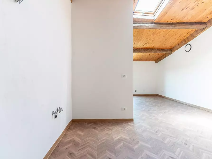 Immagine 2 di Appartamento in vendita  a Castelfiorentino