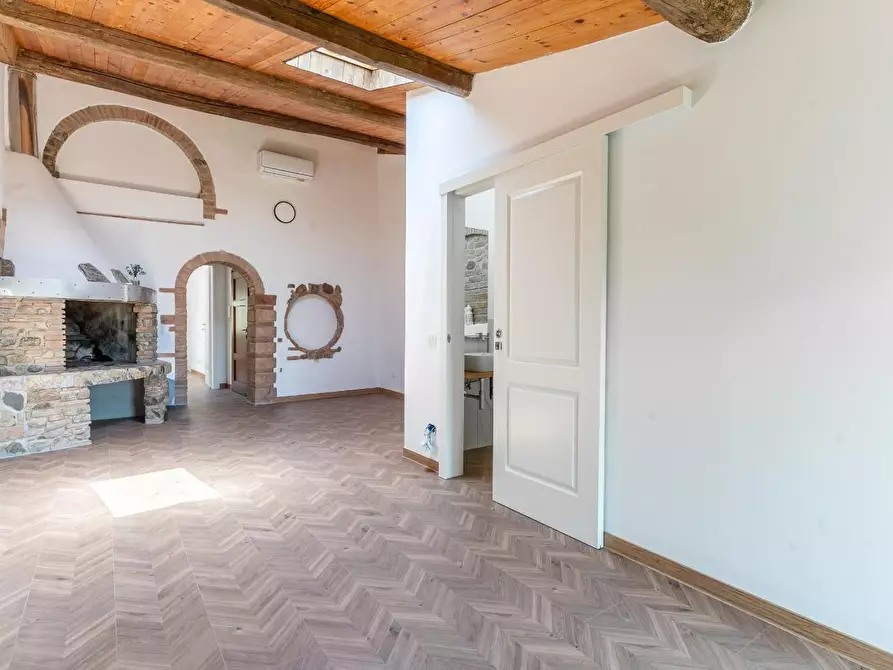 Immagine 13 di Appartamento in vendita  a Castelfiorentino