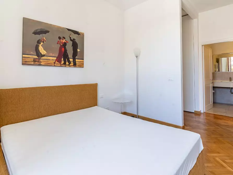 Immagine 17 di Appartamento in affitto  a Firenze