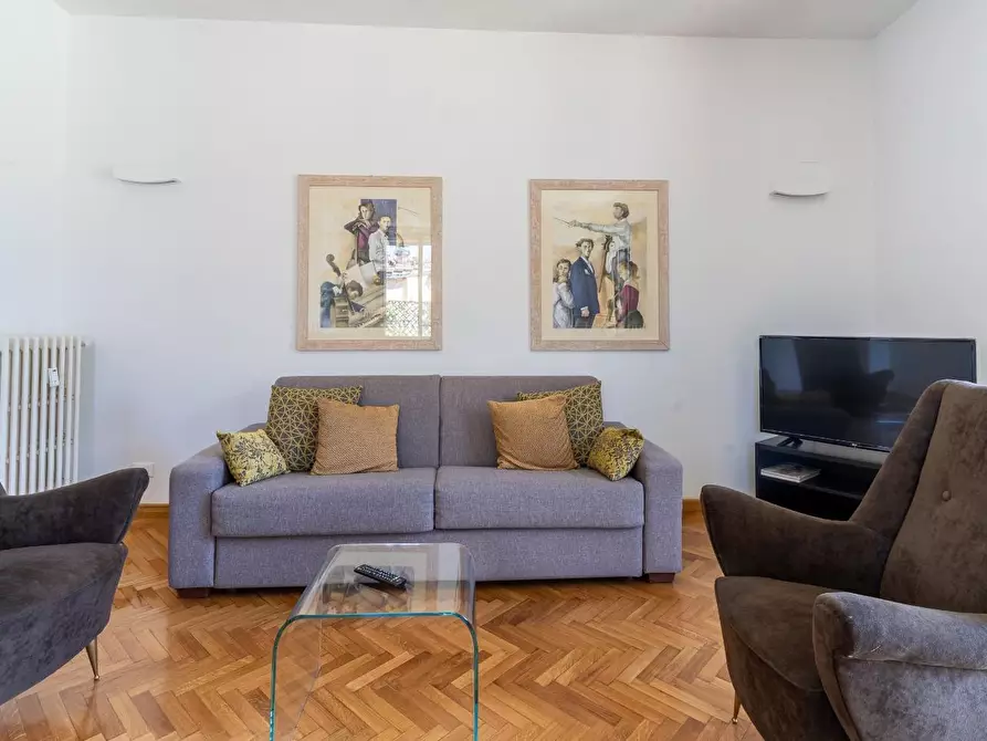 Immagine 1 di Appartamento in affitto  a Firenze