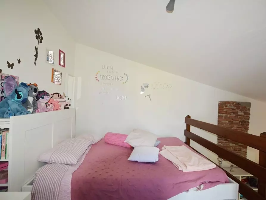 Immagine 22 di Appartamento in vendita  a Lucca