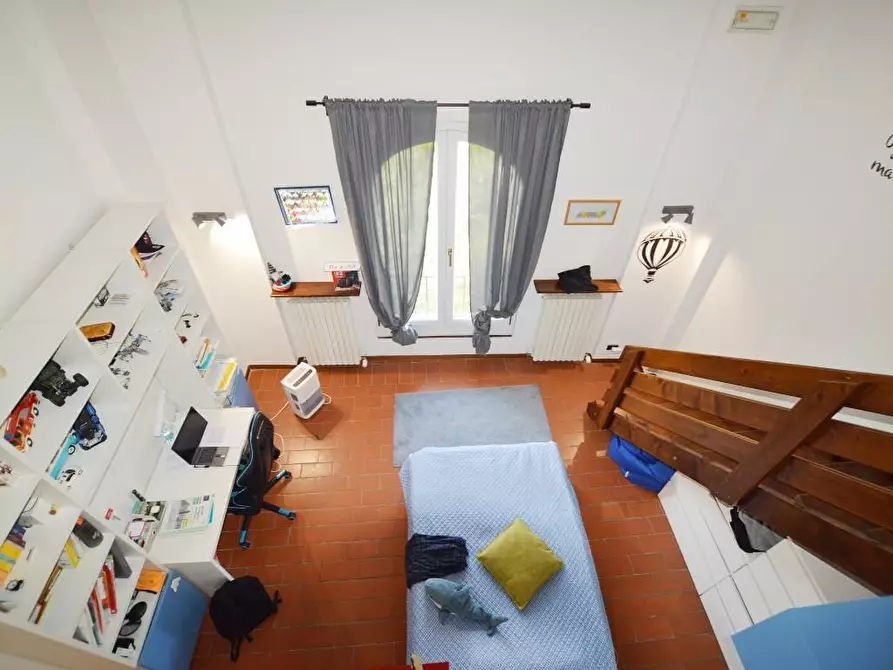 Immagine 23 di Appartamento in vendita  a Lucca