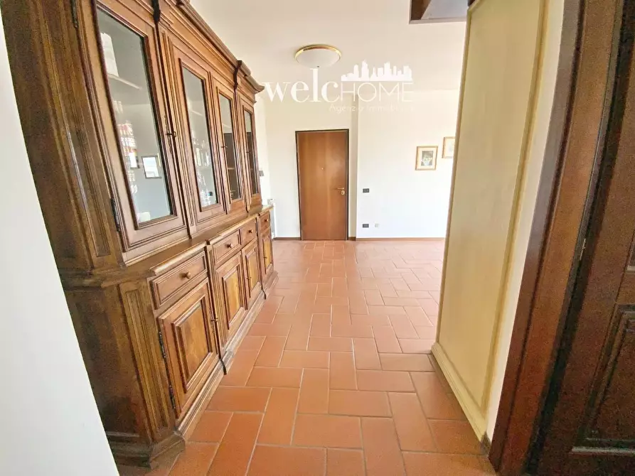 Immagine 5 di Appartamento in vendita  a Prato