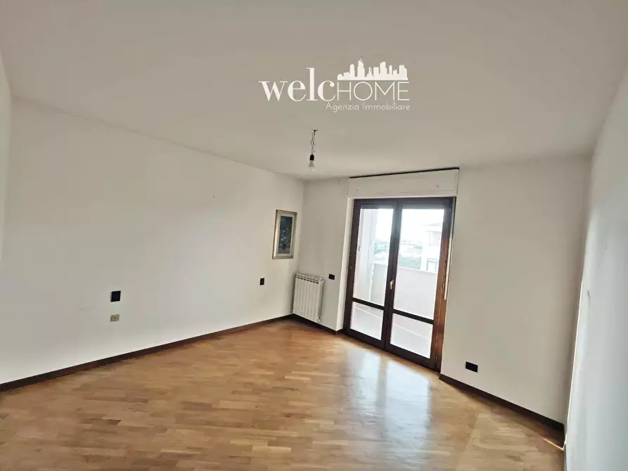 Immagine 7 di Appartamento in vendita  a Prato
