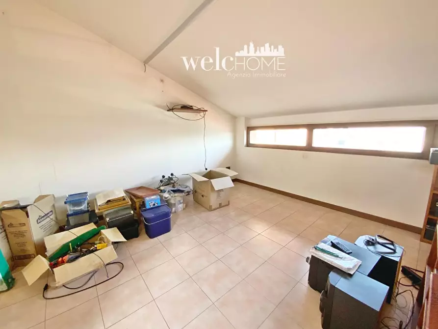 Immagine 36 di Appartamento in vendita  a Prato
