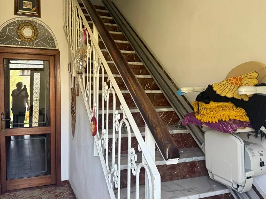 Immagine 6 di Casa indipendente in vendita  a Ortonovo