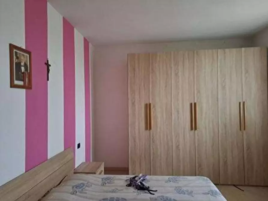 Immagine 6 di Appartamento in vendita  a Marcallo Con Casone