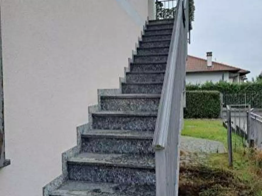 Immagine 9 di Appartamento in vendita  a Marcallo Con Casone