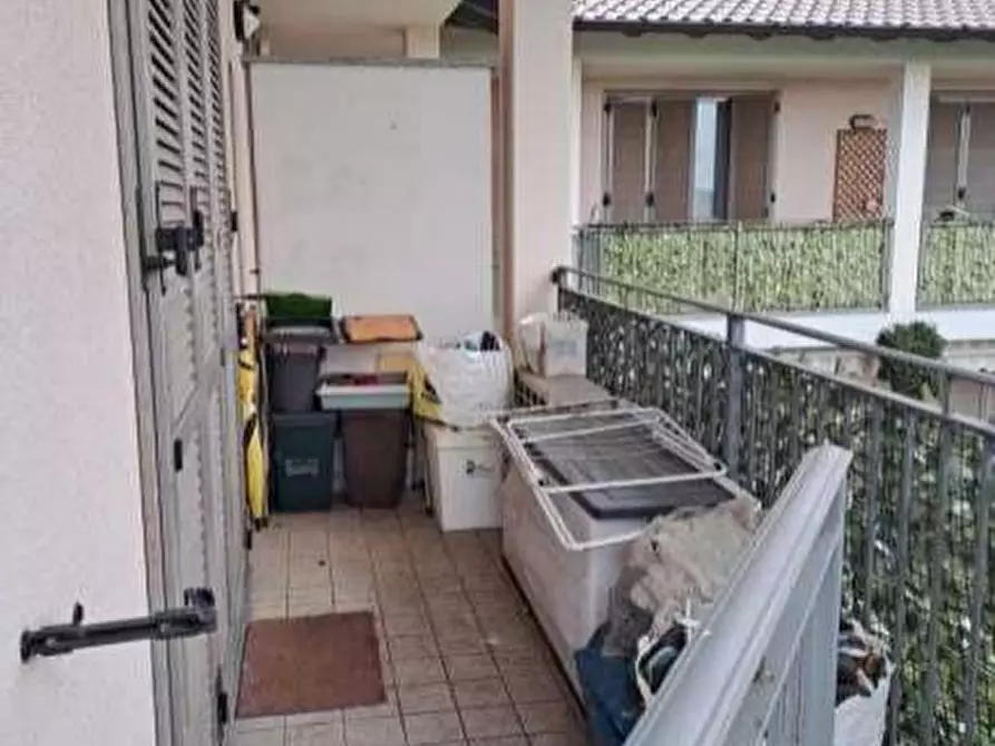 Immagine 2 di Appartamento in vendita  a Marcallo Con Casone