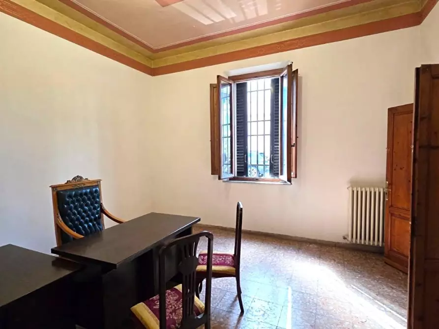 Immagine 1 di Ufficio in affitto  a Santa Croce Sull'arno