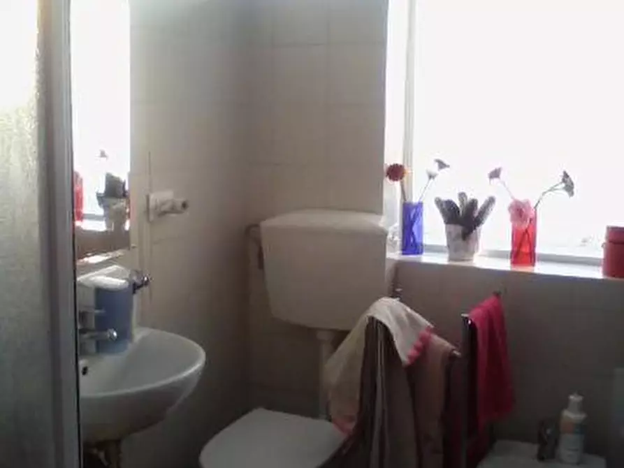 Immagine 10 di Mansarda in vendita  a Agliana