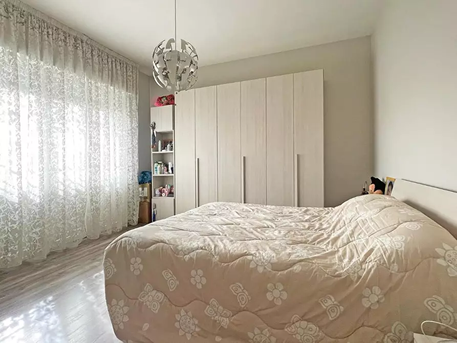 Immagine 39 di Villa in vendita  a Lucca