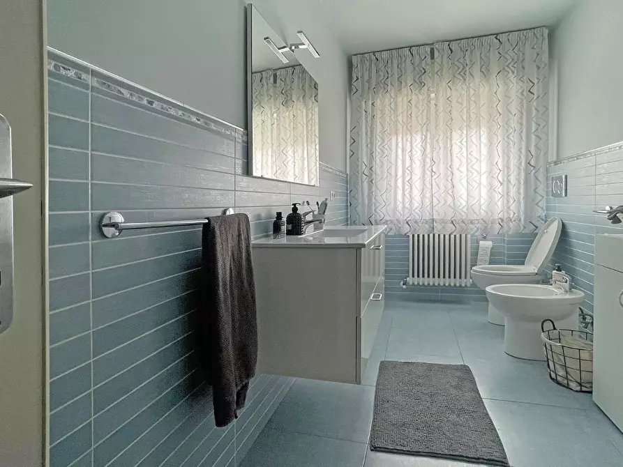 Immagine 20 di Villa in vendita  a Lucca