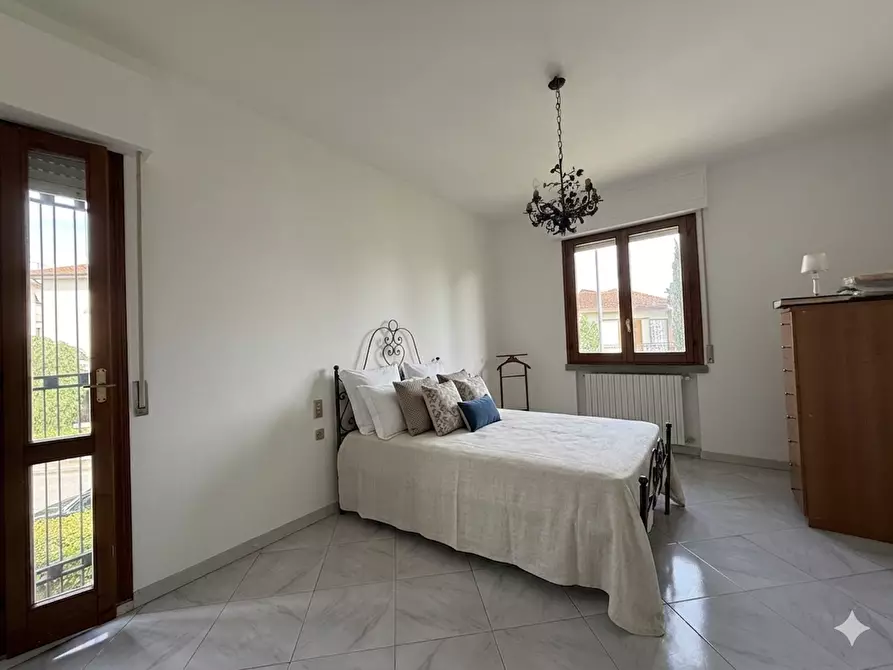 Immagine 10 di Villetta a schiera in vendita  a Vinci
