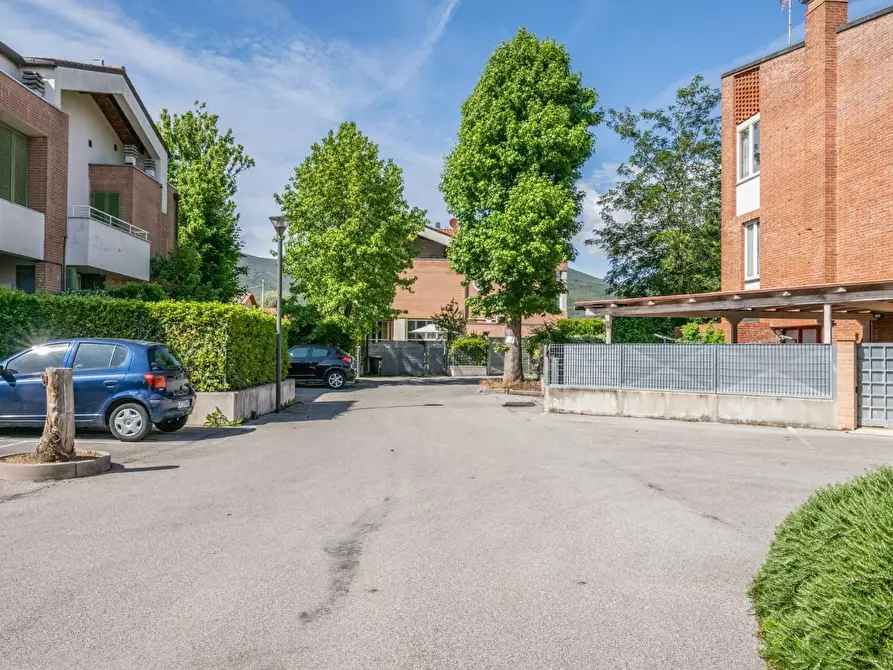 Immagine 3 di Appartamento in vendita  a Cascina