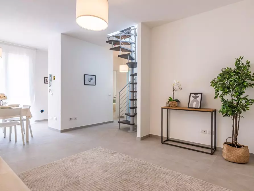 Immagine 9 di Appartamento in vendita  a Cascina